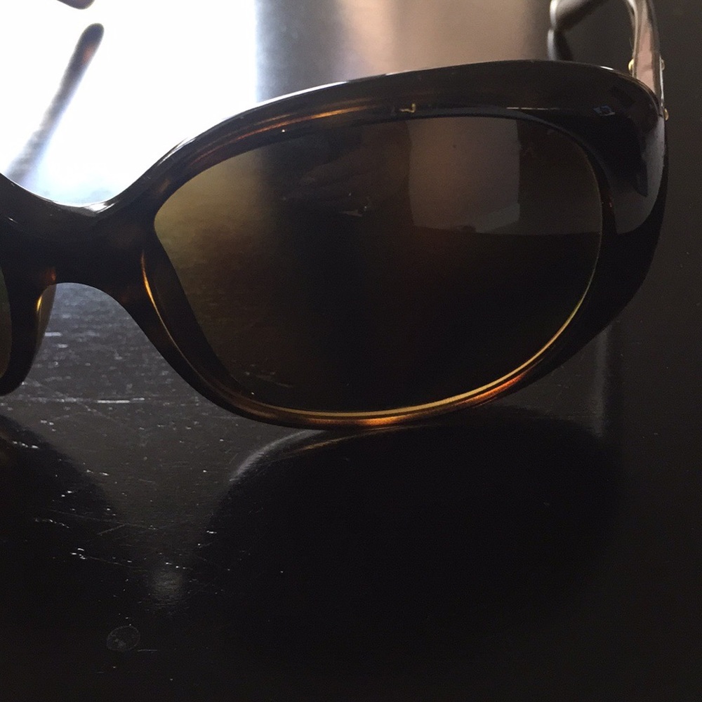 Prada sunglasses - Picture 4 of 6